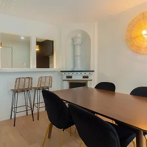 D'architecte Au Coeur De 9 Apartment Paris
